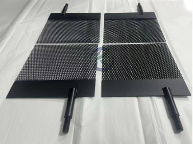 钛阳极的优点以及在生活中的应用